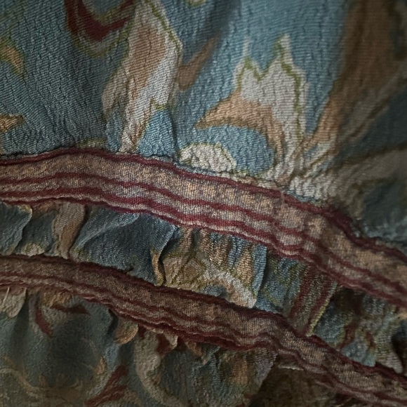 ✨ Veronica Beard Floral Boho Blouse – Size 10 ✨ - Picture 4 of 5